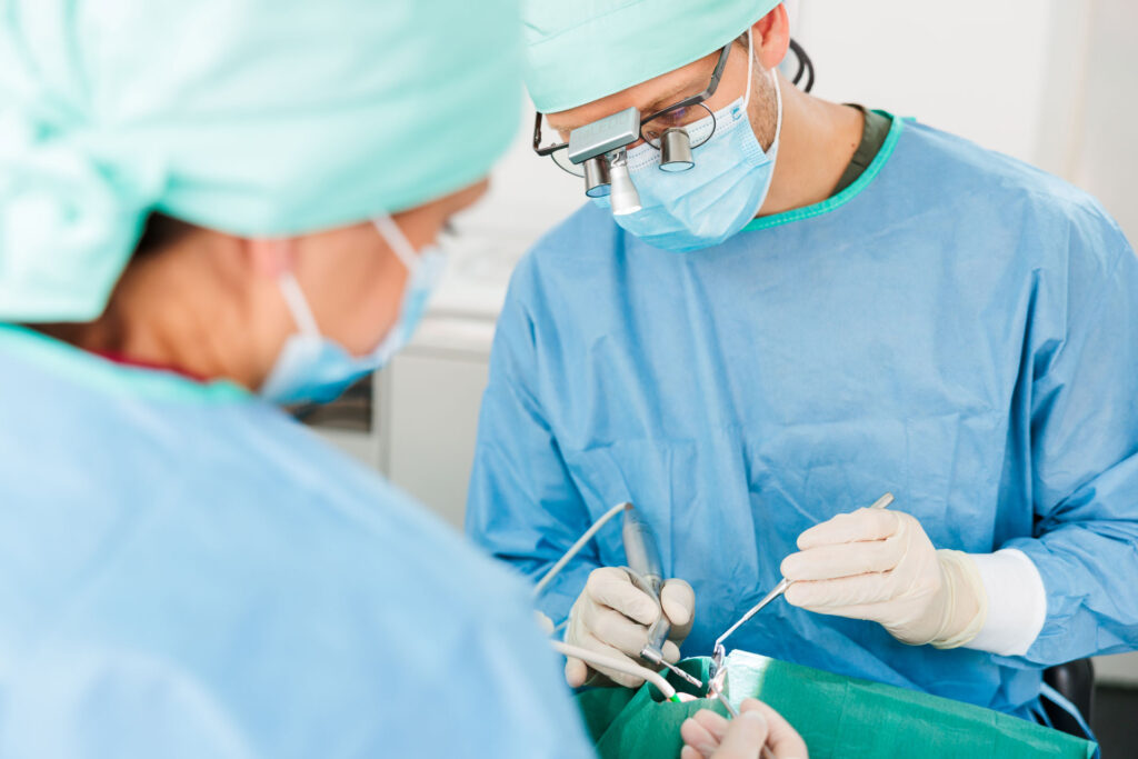 Lupenbrille | Zahnarzt Schwäbisch Gmünd